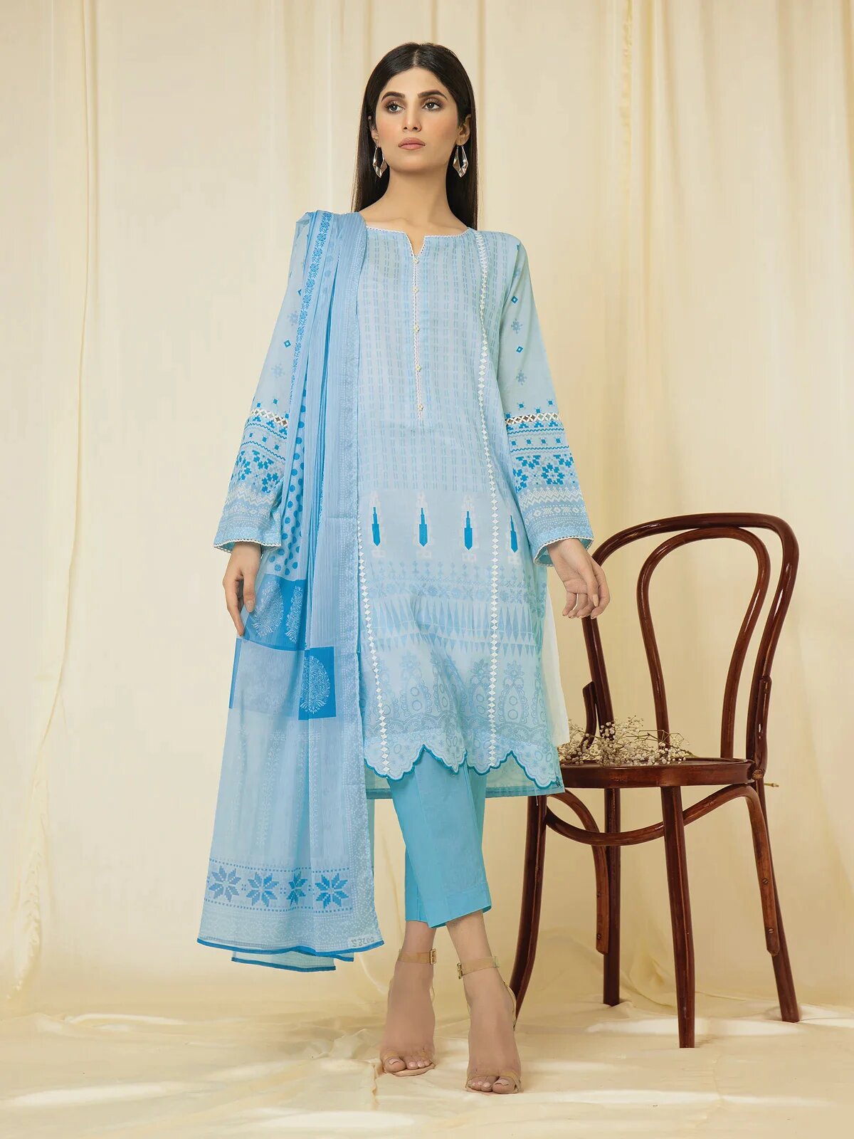 ER Light Blue Printed Lawn 3 Piece Unstitched