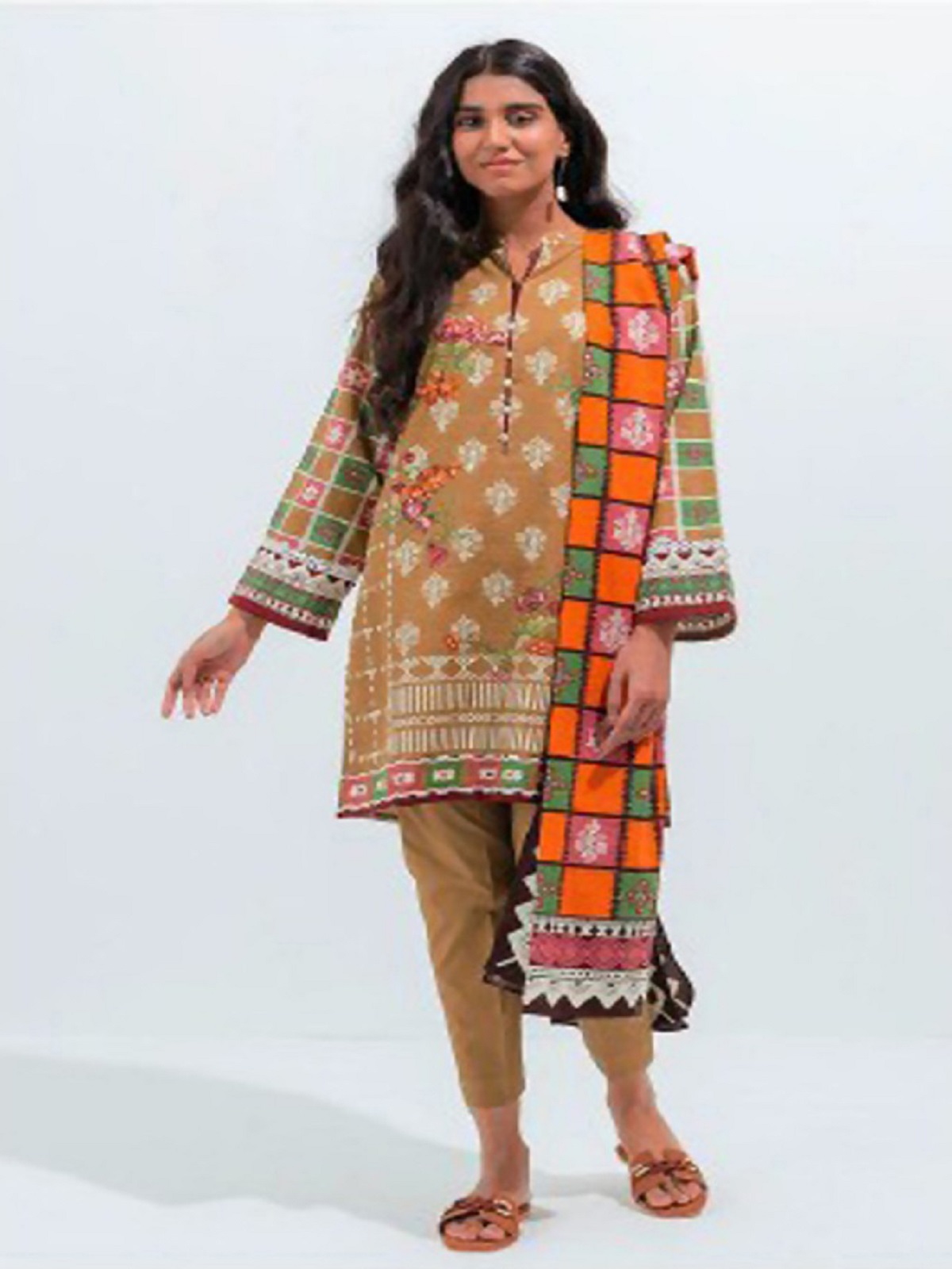 S Caramel Lawn 3 Piece Unstitched